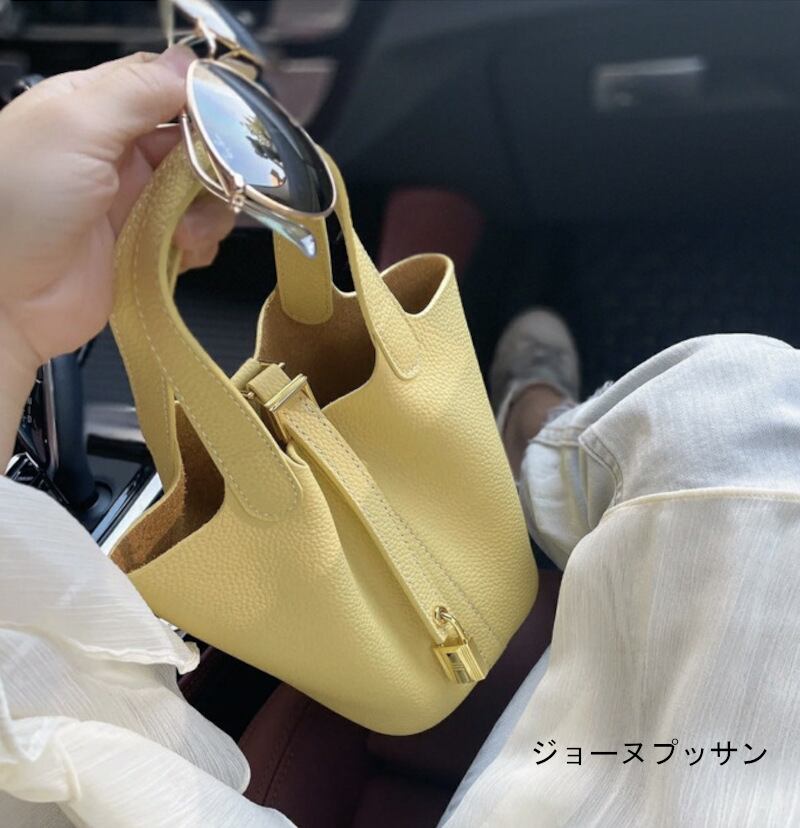 本革キューブバッグミニ 14cm エトゥープ 黒 カラーバリエーション