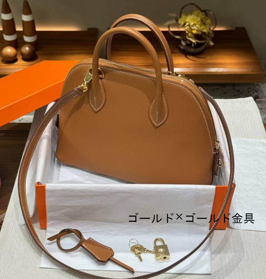 本革ブガッティハンドバッグ エトゥープ 黒 ゴールド 25cm ボリード風 エプソン風