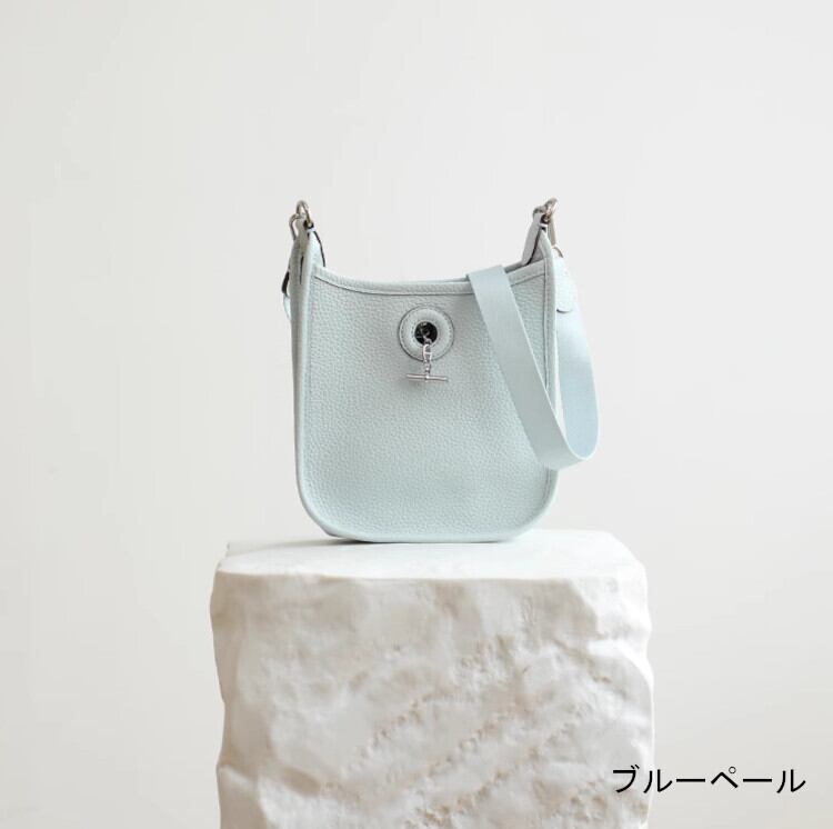 本革ショルダーバッグ 黒 エトゥープ グレー オレンジ