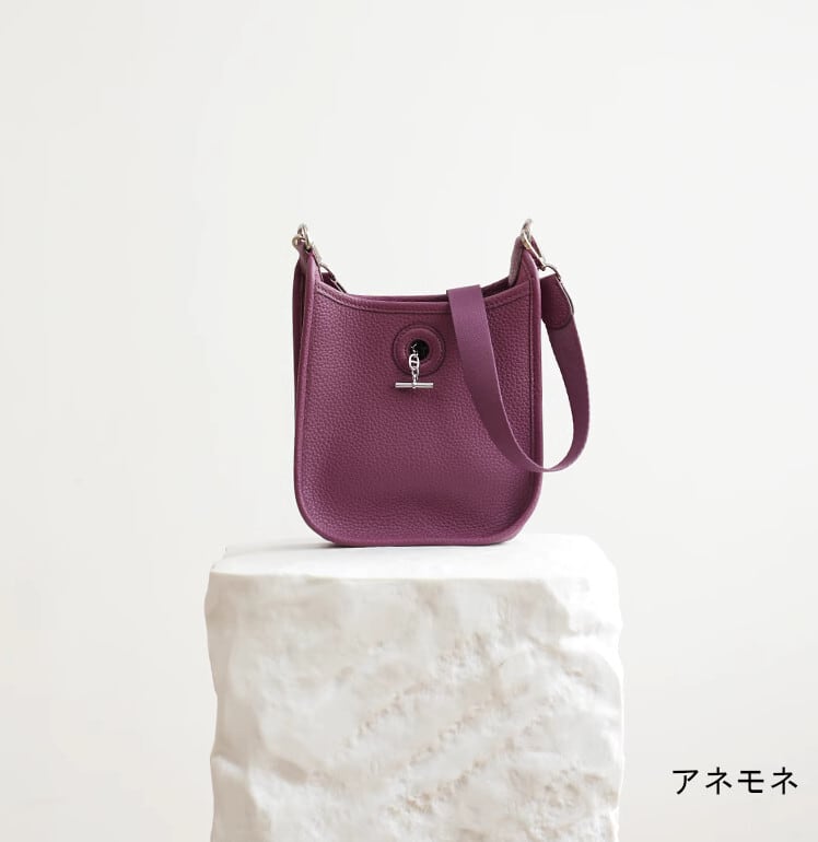 本革ショルダーバッグ 黒 エトゥープ グレー オレンジ