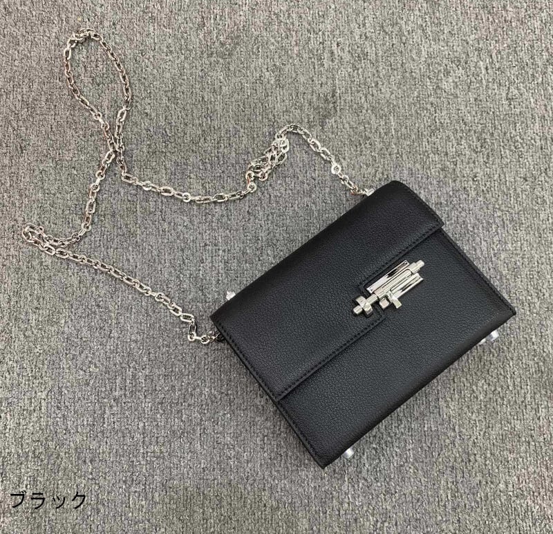 本革チェーンショルダーバッグ 黒 紫 グレージュ
