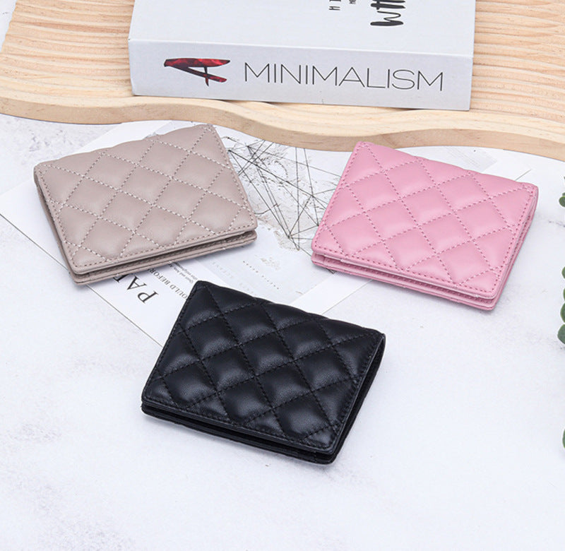 羊革財布 ラムスキン財布 本革二つ折り財布 黒 ピンク ベージュ マトラッセ