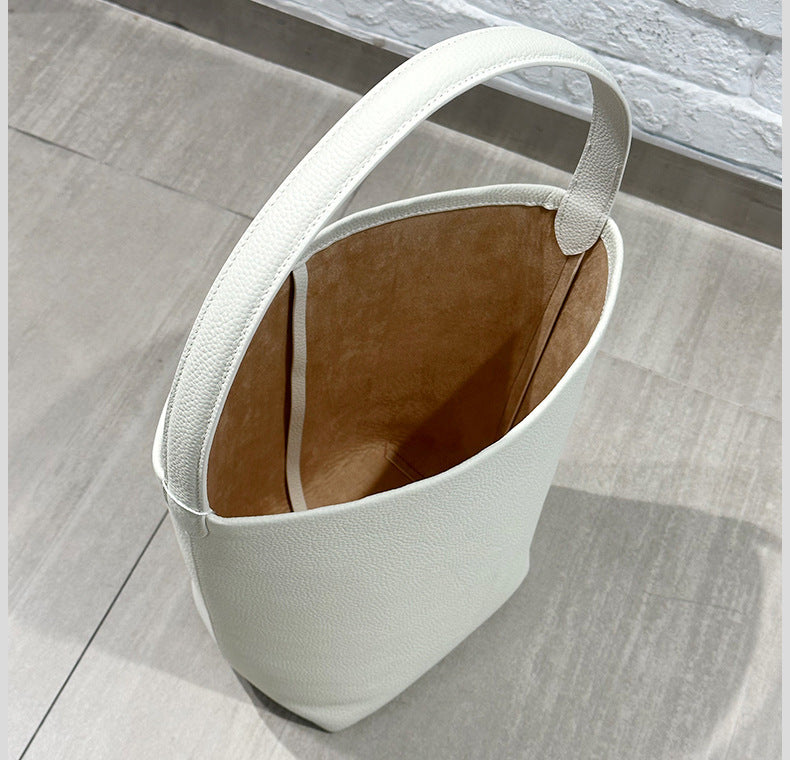 本革トートバッグ 10 12インチ バケツバッグ キューブバッグ 2wayタイプバック ブラック グレー 白 エクリュ