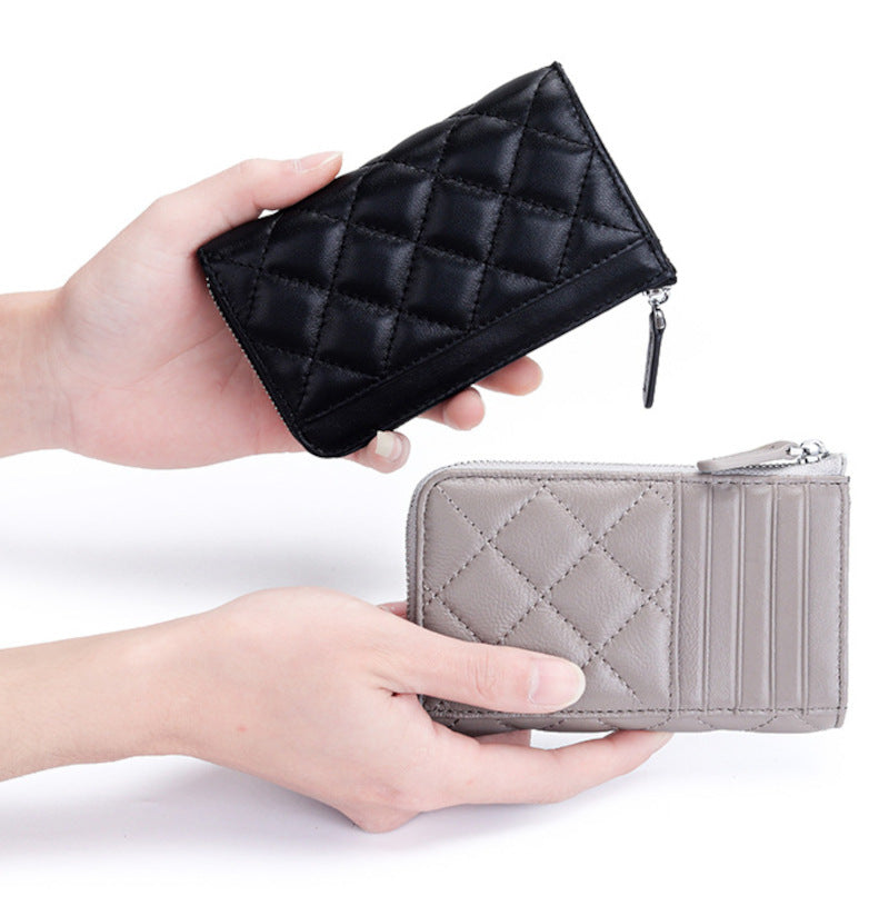 羊革財布 ラムスキン財布 マトラッセ財布 本革二つ折り財布 ラウンドファスナー 黒 ピンク ベージュ ネイビー