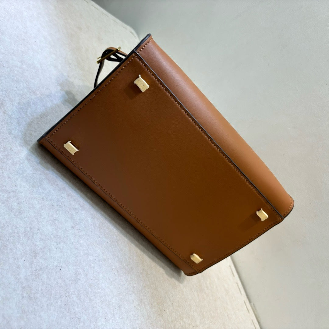 サイドベルト本革トートバッグ 10 12インチ ソフトレザー 2wayタイプバック ブラック トープ エクリュ