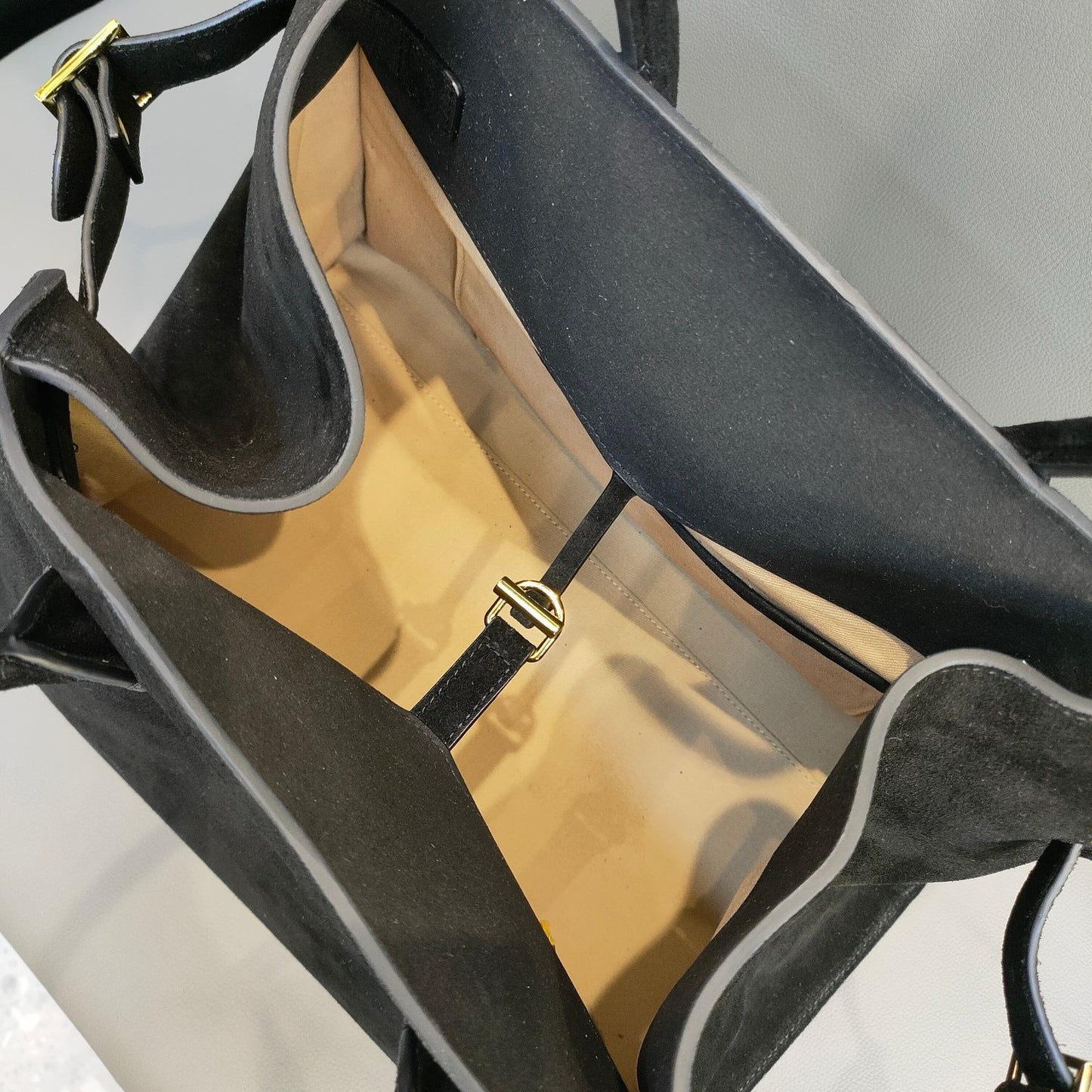 サイドベルト本革トートバッグ 10 12インチ スエード 2wayタイプバック ブラック トープ エクリュ