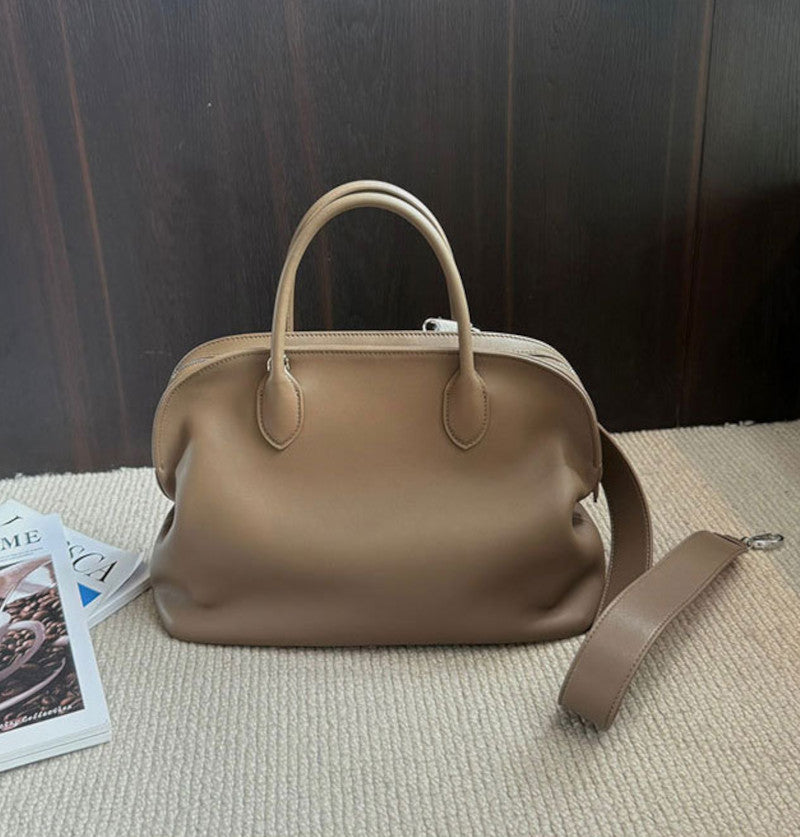 ブガッティバッグ 本革ハンドバッグ スムースレザー ブラック トープ ホワイト