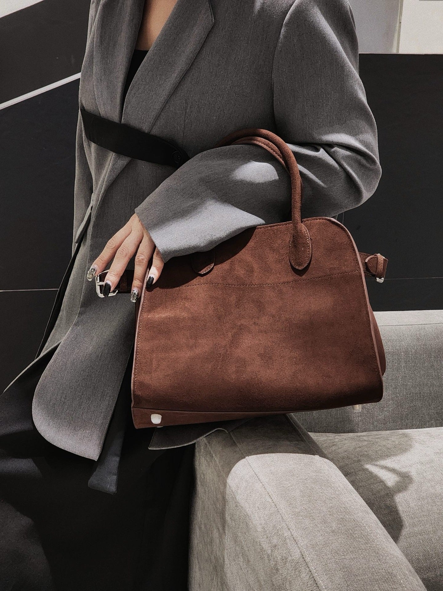 サイドベルト本革トートバッグ 10 12インチ スエード 2wayタイプバック ブラック トープ エクリュ