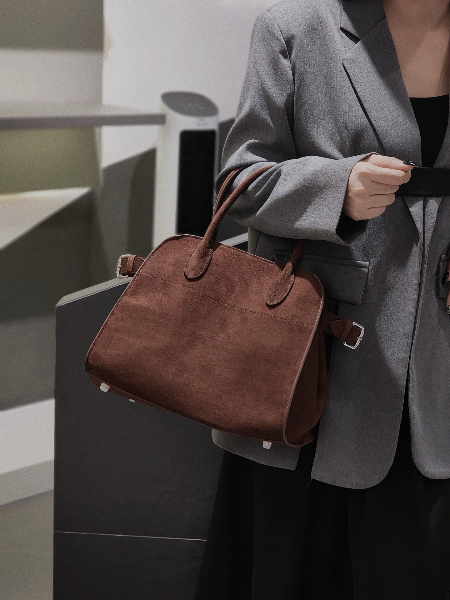 サイドベルト本革トートバッグ 10 12インチ スエード 2wayタイプバック ブラック トープ エクリュ