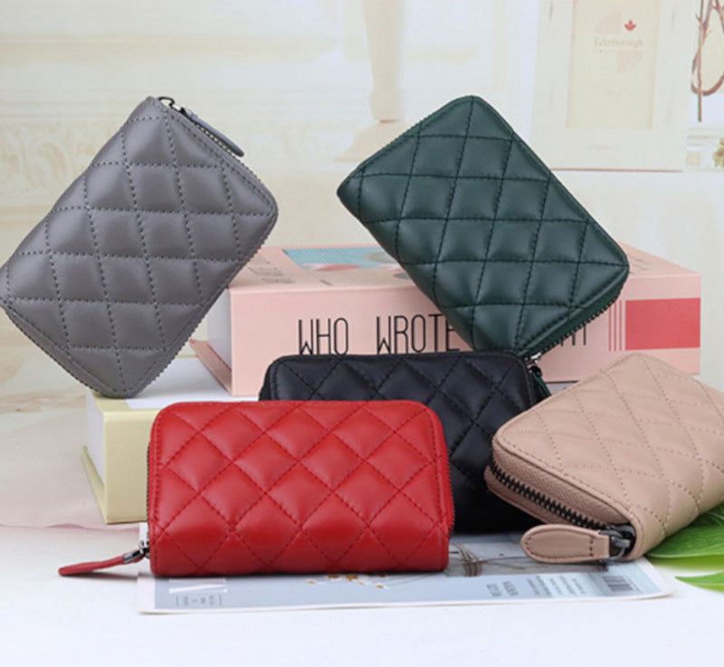 羊革財布 ラムスキン財布 マトラッセ財布 本革二つ折り財布 ラウンドファスナー 黒 グリーン ピンク ベージュ