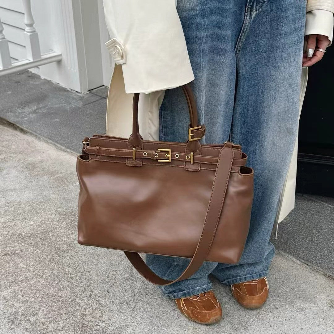 本革トートバッグ 2wayタイプバック ブラック グレー 白 黒茶 ベージュ