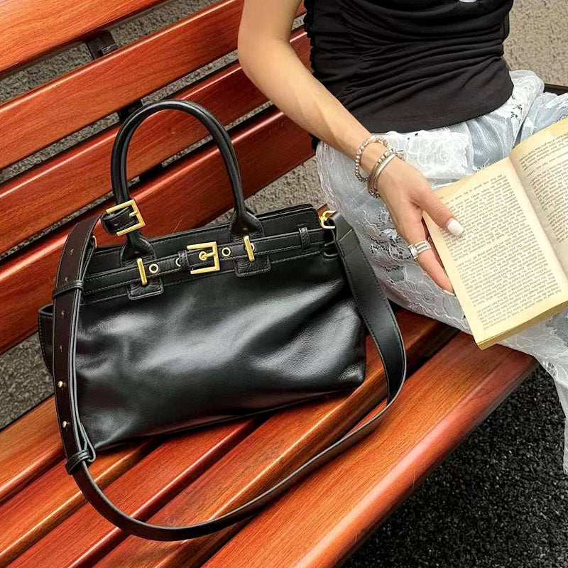 本革トートバッグ 2wayタイプバック ブラック グレー 白 黒茶 ベージュ