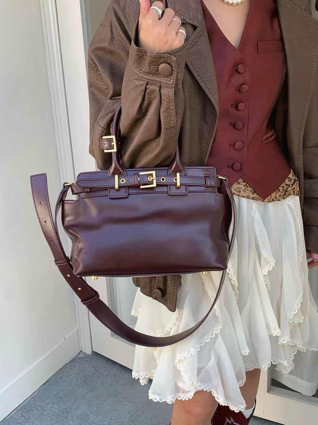 本革トートバッグ 2wayタイプバック ブラック グレー 白 黒茶 ベージュ