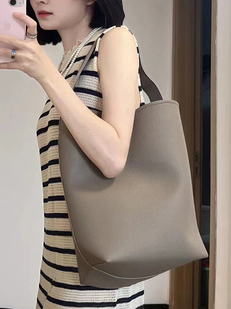 本革トートバッグ 10 12インチ バケツバッグ キューブバッグ 2wayタイプバック ブラック グレー 白 エクリュ